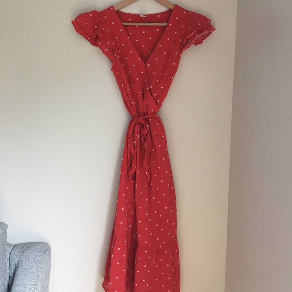 OLD NAVY - RED POLKA DOT DRESS